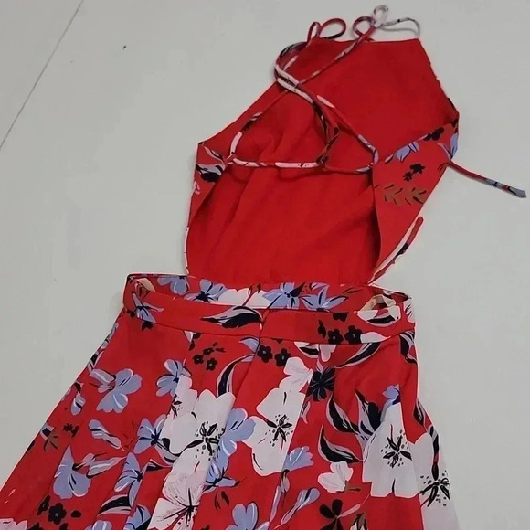 Fame And Partners Women's Floral-Print Halter Maxi Dress - Picture 11 of 13